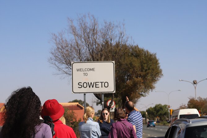 1 Day: Bus & Soweto Combo - Gold Reef City marks the switch to Soweto