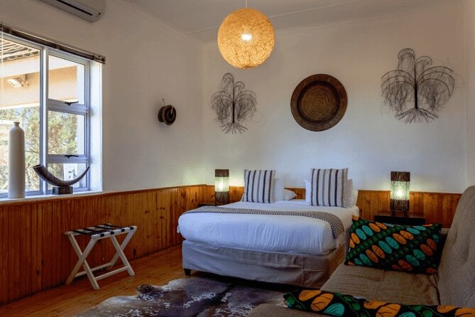 2 Day Inverdoorn Luxury Safari - Arrival, lunch, and a quiet lodge afternoon
