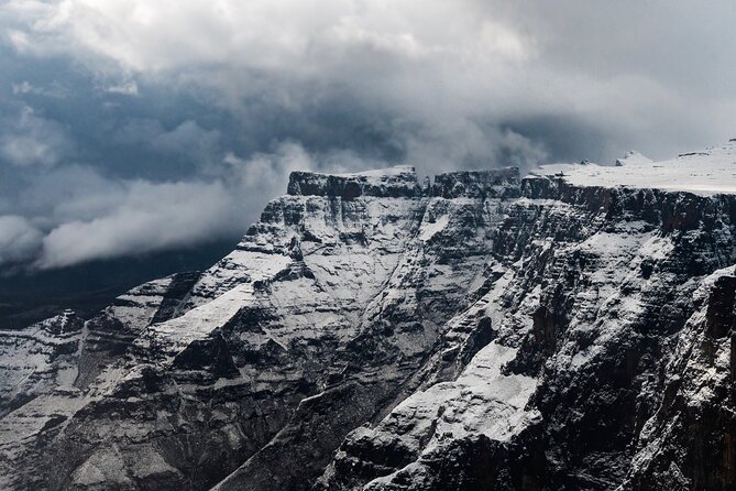 3 day Drakensberg hike - Into the Mnweni mountains before breakfast