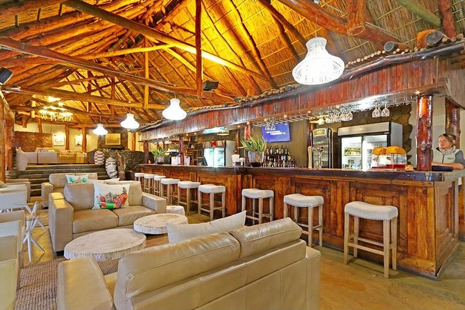 3 Day Luxury Aquila Private Game Reserve - Four game drives and the value of different times