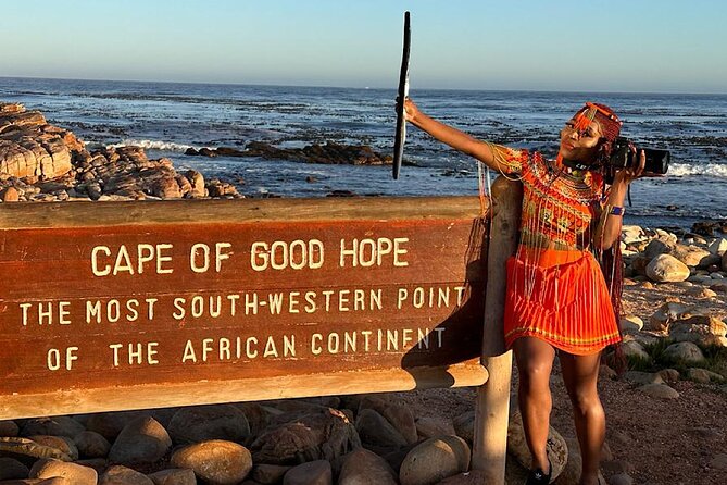 3 Days Private Tour: Cape of Good Hope, Penguins, Table Mountain & Robben Island - Day one: Robben Island, Table Mountain and Cape Town’s story