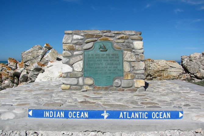 5 Day Garden Route Tour - Port Elizabeth to Cape Town - Day five: Cape Agulhas, penguins, and Hermanus
