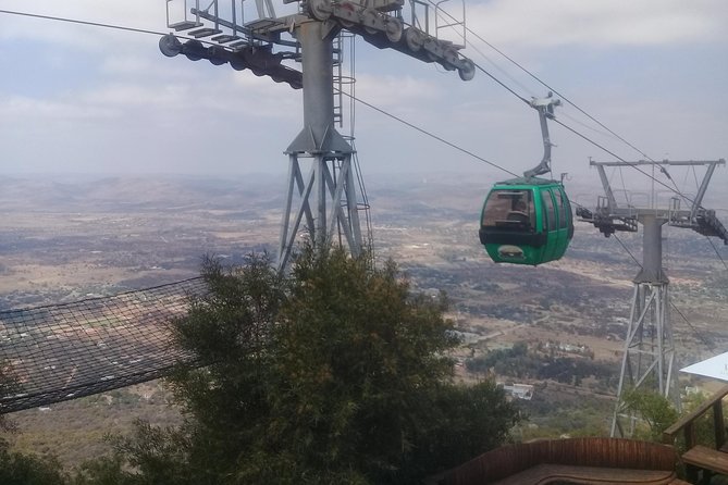 Aerial cableway Hartebeespoort Halfday tour - The 1.2-kilometer cableway is the main event