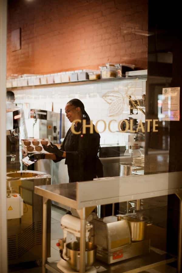 AFRIKOA Bean-to-Bar Chocolate Experience - Grinding, refining, and conching
