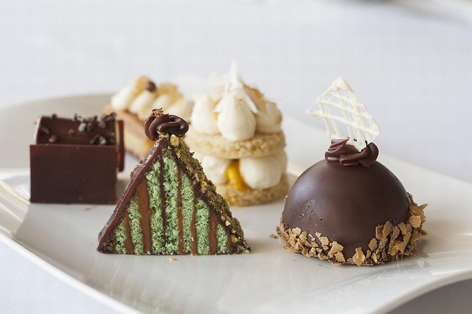 Afternoon High Tea at Mount Nelson Hotel from Cape Town - The minibus pickup at 2:30 pm
