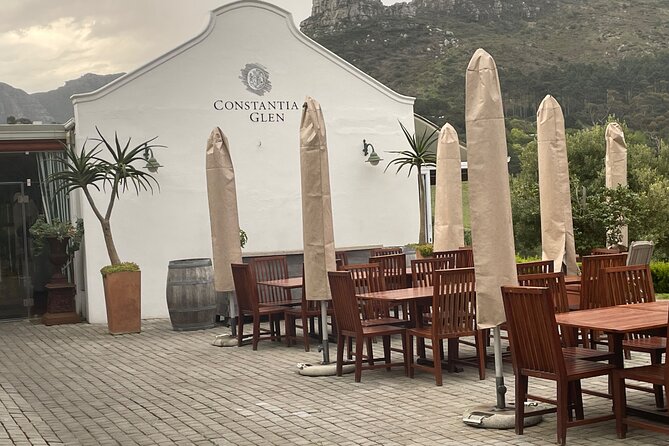 Airport Shuttle Affordable - Cape Town ( T4C TRANSPORT PTY LTD ) - Choosing the right vehicle for your party