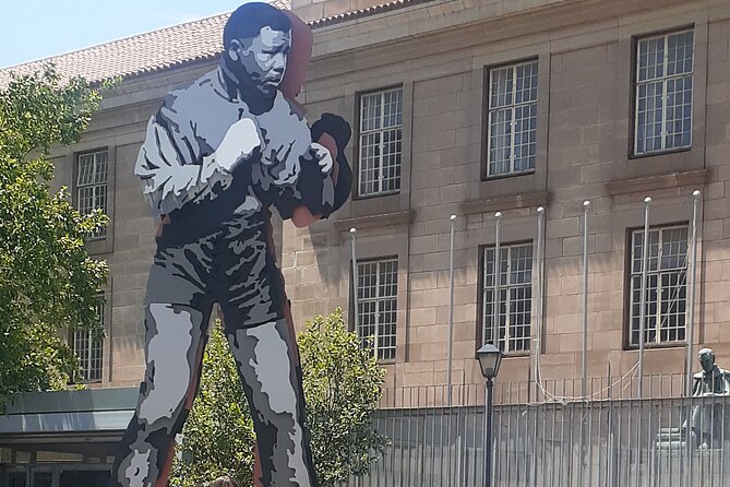 Apartheid museum, Soweto and Joburg highlights tour - Why this nine-hour route works
