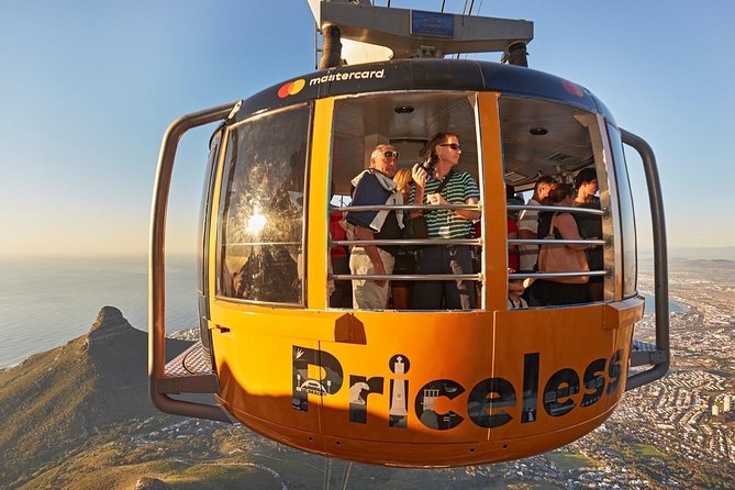 Best of Cape Town Full-Day Private Tour with Table Mountain - Bo-Kaap: a quick introduction to Cape Town