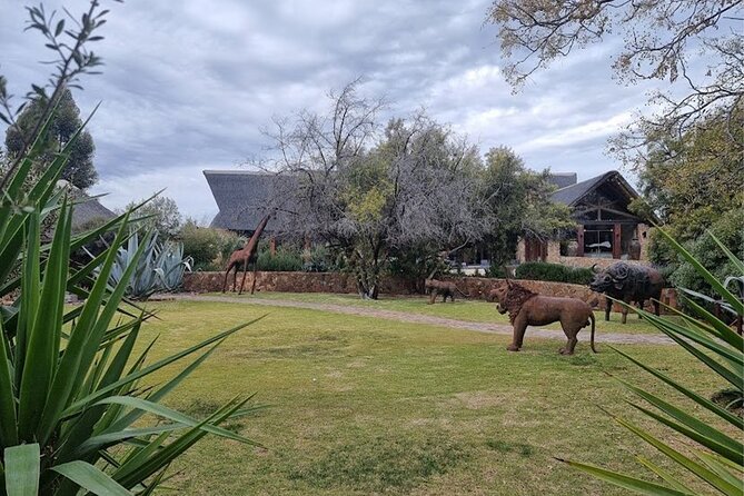 Big 5 Aquila Safari Full Day Tour and Lunch - Who will enjoy this Aquila day trip