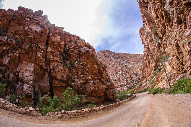 Cango Caves,Swartberg Pass,Prince Albert & Meiringspoort Daytrip - Why this Oudtshoorn day trip works so well