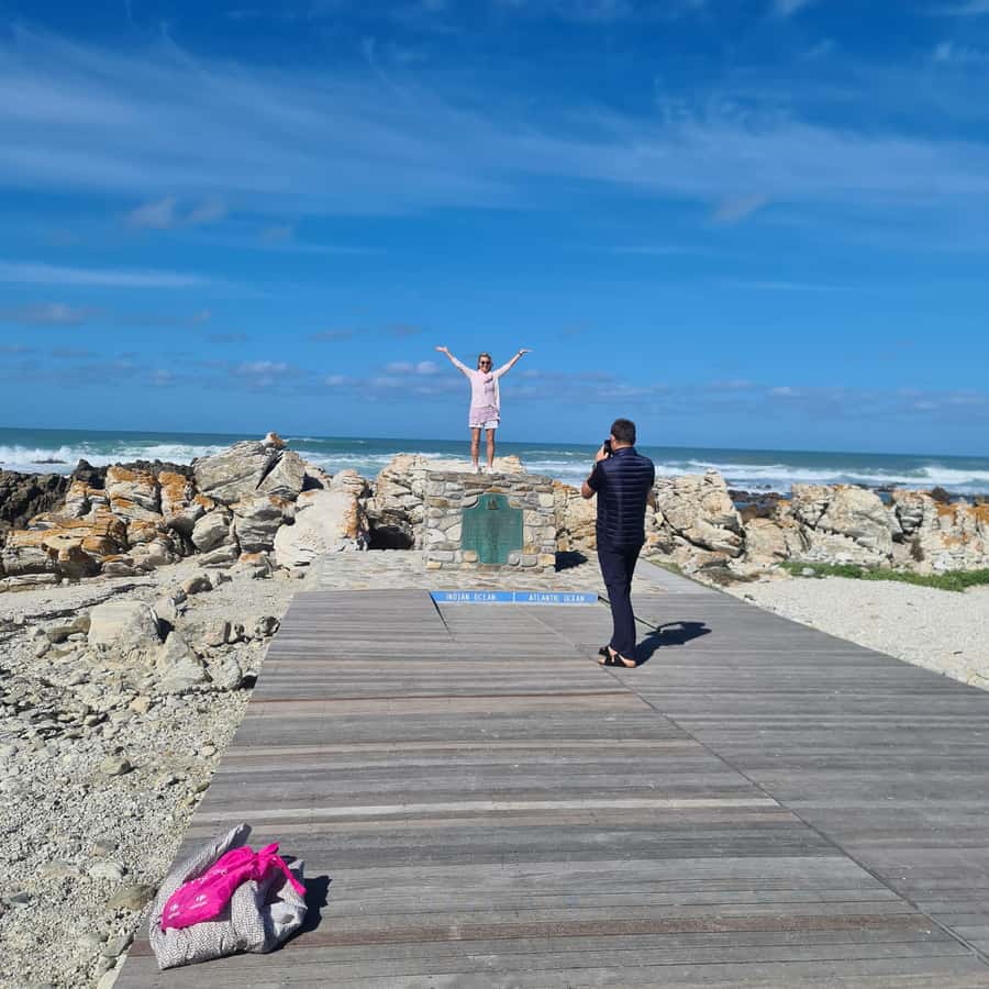 Cape Agulhas: Private Day Tour to Africa's Southernmost Tip. - Smaller stops add character
