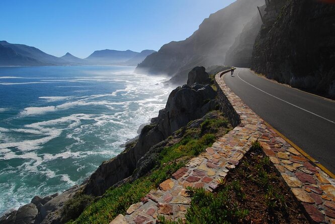 Cape Peninsula in a Vintage Car (Penguins, Cape Point & Chapman's Peak drive) - Why a vintage car changes the Cape Peninsula day