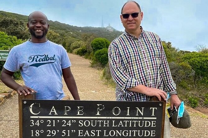 Cape Point, Penguins & Wine Tasting In Constantia Full Day Tour - Hout Bay offers a choice between harbor and seals