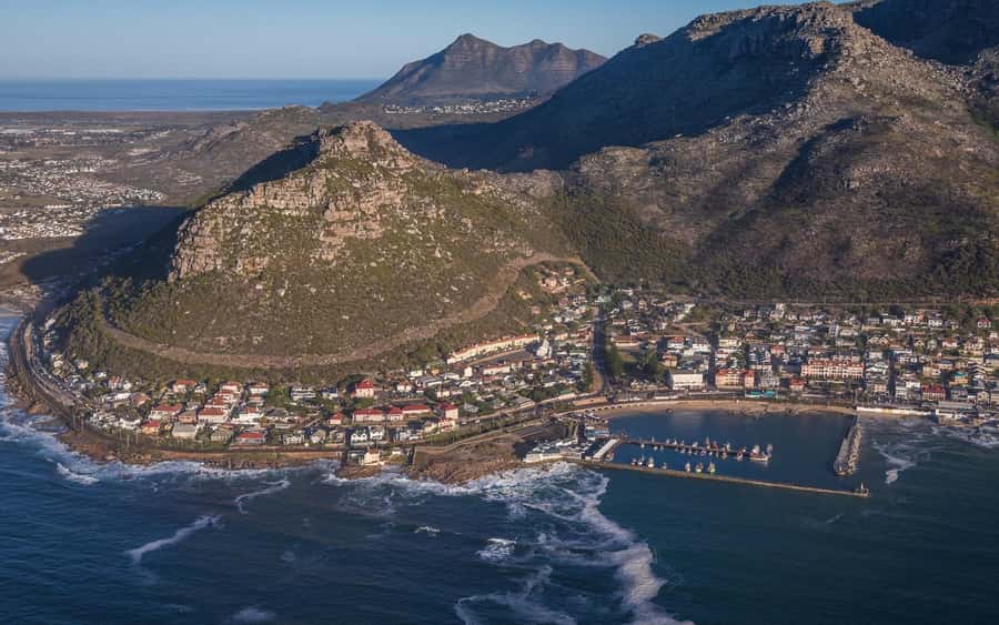 Cape Town: 2 Oceans Helicopter Flight with Boat Tour Ticket - Muizenberg Beach and the chance of whales