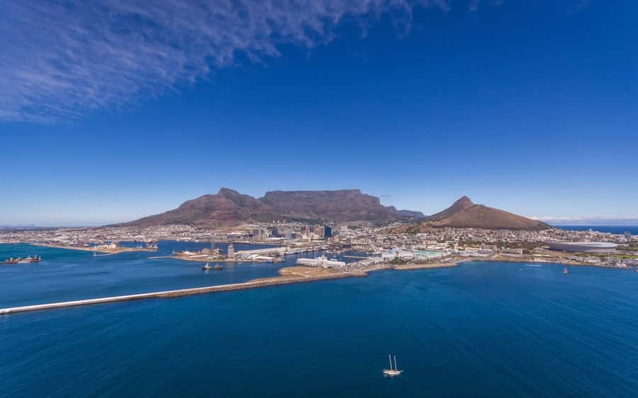 Cape Town: 2 Oceans Helicopter Flight with Boat Tour Ticket - The first views: Table Bay, Cape Town Stadium, and Table Mountain