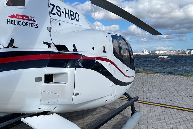 Cape Town: 25min Helicopter Flight with Complimentary Boat Cruise - Muizenberg Beach and the chance to spot sharks