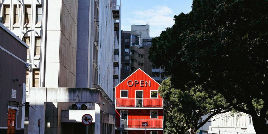 Cape Town: Art, Culture & History Walking Tour - Greenmarket Square and Cape Town’s creative side