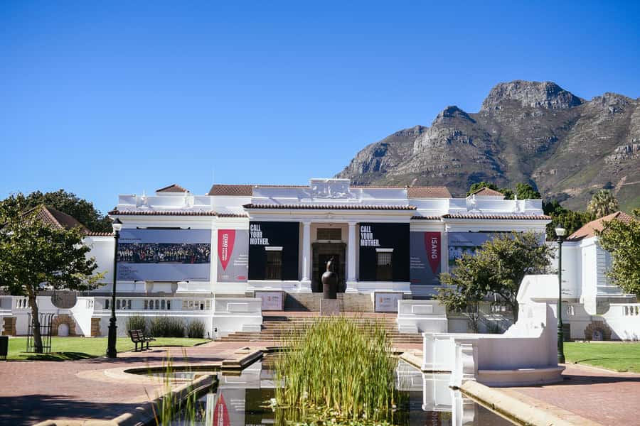 Cape Town: Art, Culture & History Walking Tour - A final coffee stop at Truth Coffee Roasting
