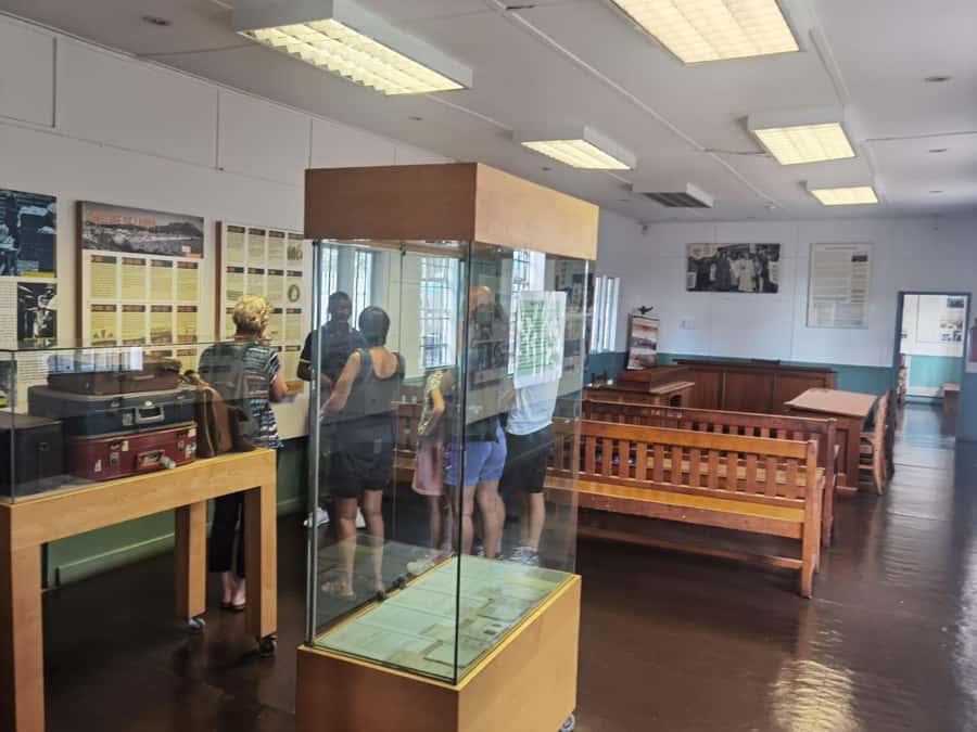 Cape Town: Authentic 3–4 Hour Cultural Township Experience - Bonteheuwel and the machinery of racial division