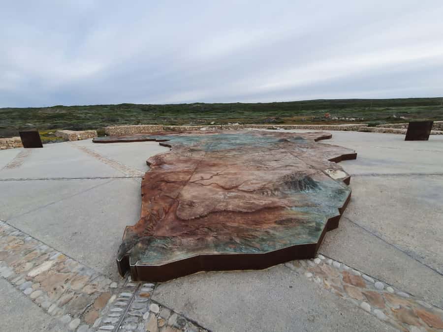Cape Town: Cape Aghullas Van Tour with Hotel Pickup - Through the Elgin Valley and toward Hermanus