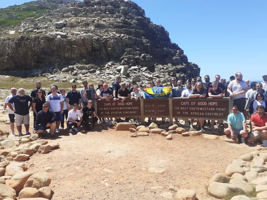 Cape Town: Cape of Good Hope, Seals and Penguins Day Tour - Hout Bay and the choice of Seal Island