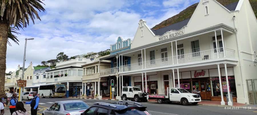 Cape Town: Cape of Good Hope, Seals and Penguins Day Tour - Boulders Beach and African penguins
