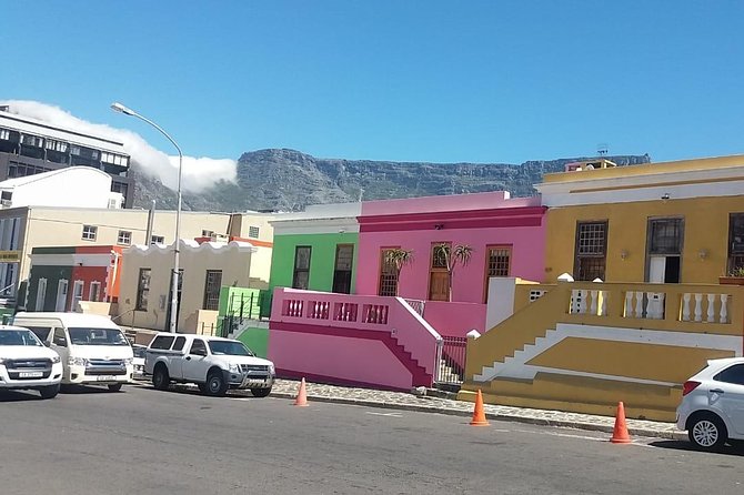 Cape Town City Tour Camps Bay Beach Plus Table Mountain Ticket - Starting with Cape Town’s stadium and Clifton beaches