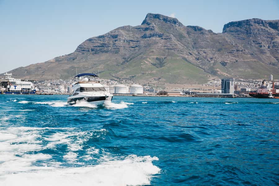 Cape Town: Coastal Cruise & 14-piece Sushi Meal - Practical clothing and timing advice