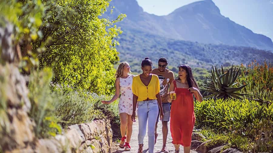 Cape Town: Full-Day Kirstenbosch, Bo-Kaap, and Penguins Tour - Cape Point and the end of the peninsula