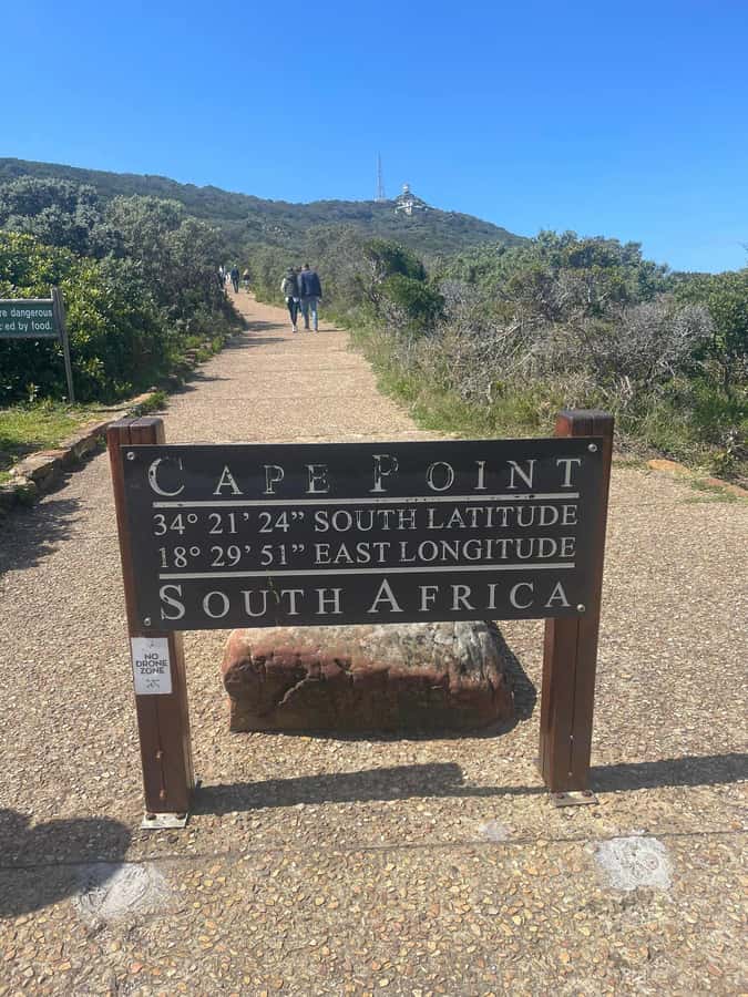Cape Town: Full-Day Private Peninsula Tour - Bantry Bay to Camps Bay: the Atlantic opening