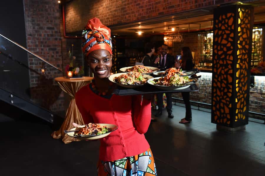 Cape Town: Gold Restaurant Spice Experience with Wine - Smelling and tasting the spices