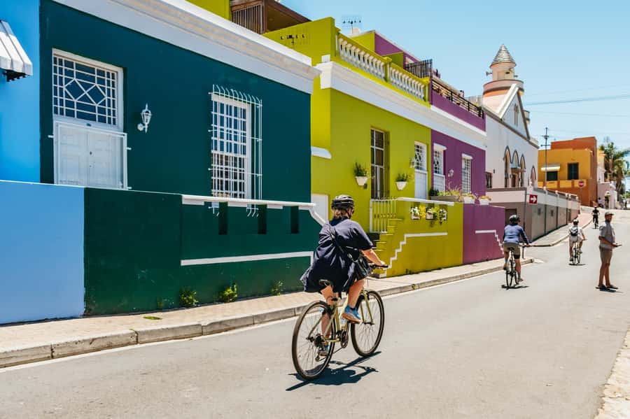 Cape Town: Guided Bike Tour - Starting at AWOL Tours and getting comfortable on the bike