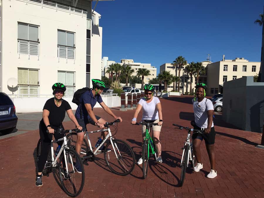 Cape Town Guided City Cycling Heritage Tour - Private Tour - Why This Three-Hour Route Works