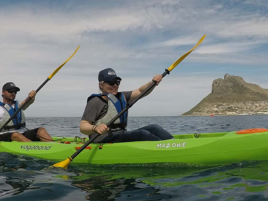 Cape Town: Guided Kayaking in Hout Bay - Why Hout Bay works so well from a kayak
