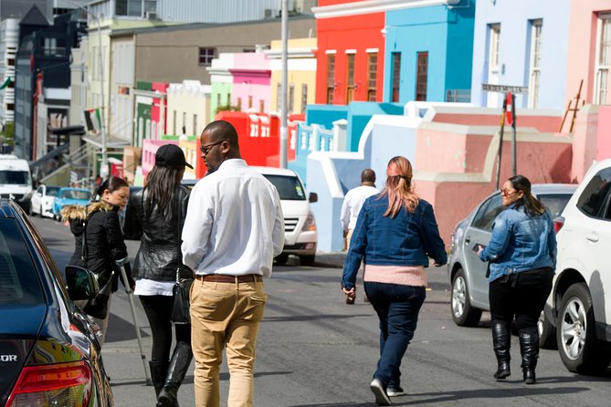 Cape Town Half Day City Tour with Table Mountain ticket - A moving history lesson through central Cape Town