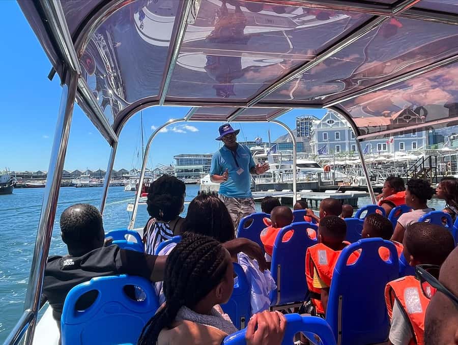 Cape Town: Harbor Cruise - Seeing the V&A Waterfront from the Water