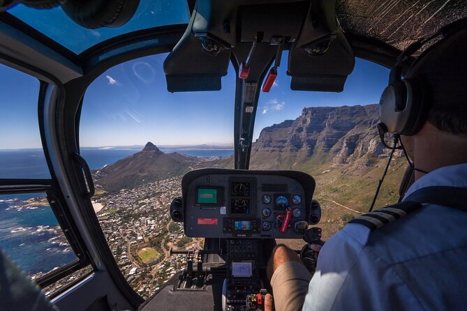 Cape Town Helicopter Tour: City Hopper - Clifton, Camps Bay, and the Atlantic Seaboard