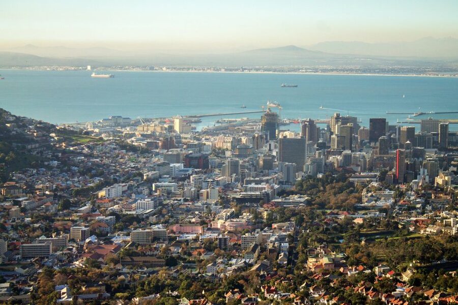 Cape Town: Hop-On Hop-Off Bus Tour with Optional Cruise - Purple route: a short trip into Constantia wine country