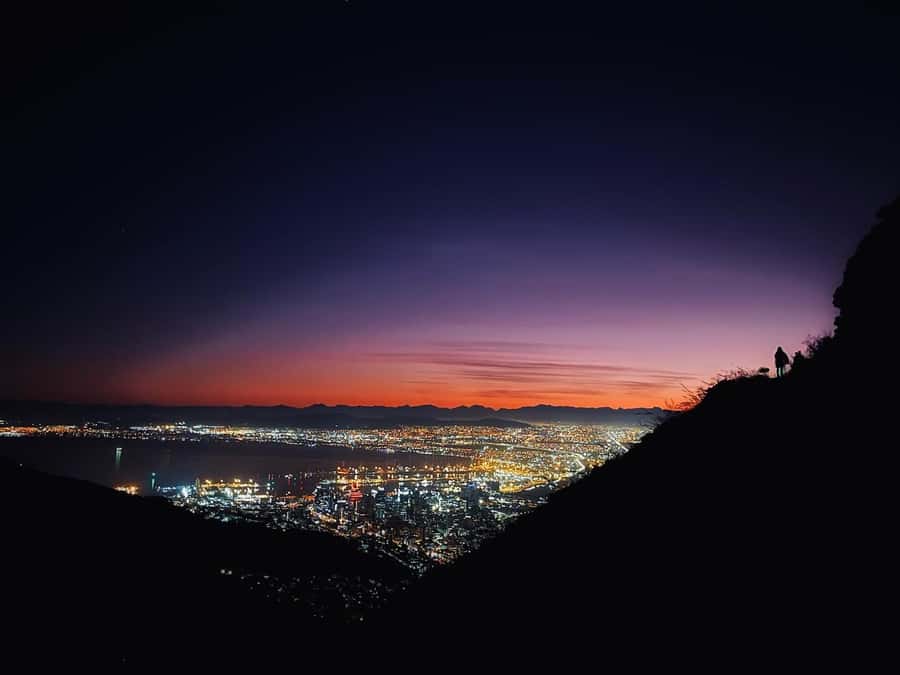 Cape Town: Lion's Head Sunrise or Sunset Hike - What the climb feels like underfoot