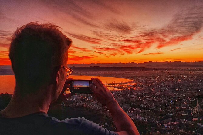 Cape Town: Lion's Head Sunrise/Sunset Hike - The guides are a major part of the value