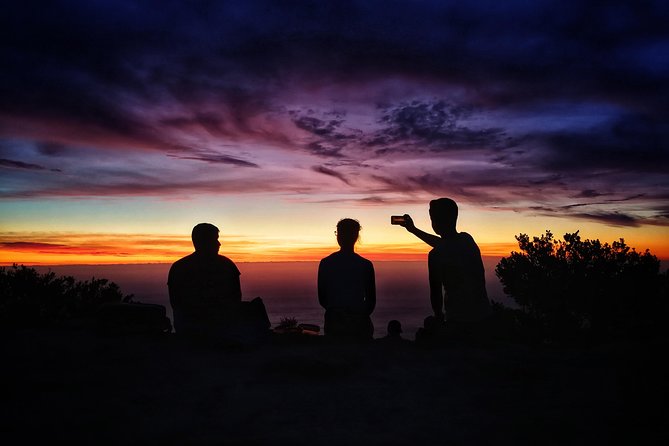 Cape Town: Lion's Head Sunrise/Sunset Hike - Transport, meeting point, and cancellation details