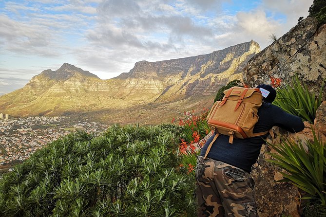 Cape Town: Lion's Head Sunset Hike - What to wear and carry