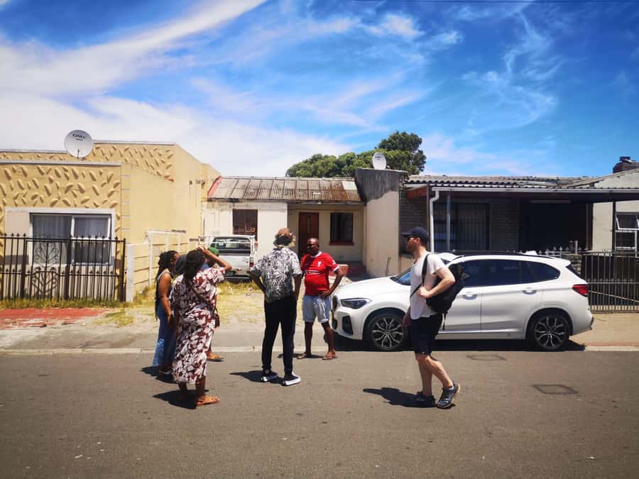 Cape Town: Nathi Langa Township Walking Tour - Meeting the people who give Langa its character