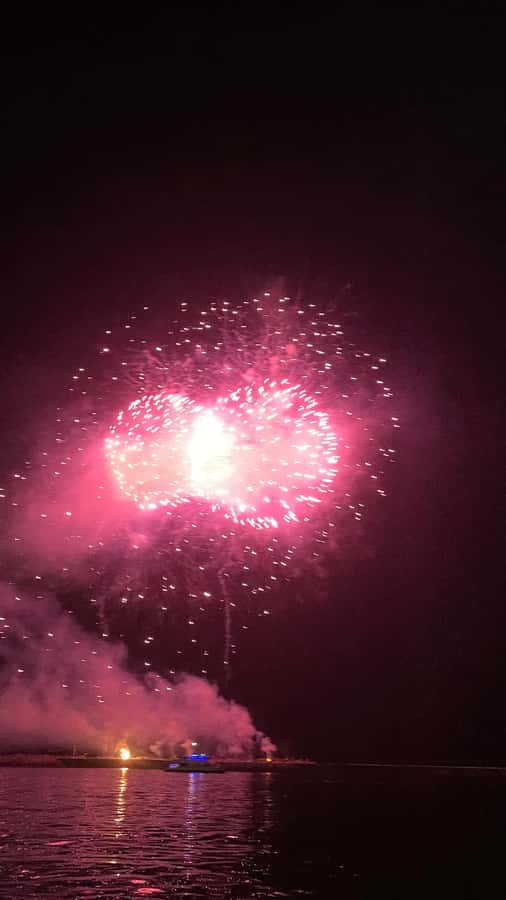Cape Town: New Year's Eve Fireworks Cruise - Should you book the Spirit of Victoria?