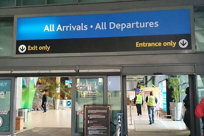 Cape Town Private Airport Transfer to City Hotels - Meeting your driver at Cape Town International Airport