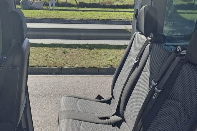 Cape Town Private Airport Transfer to City Hotels - What the vehicle and price include