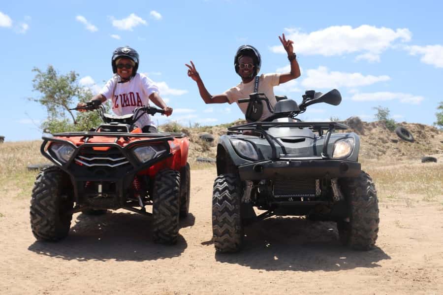 CAPE TOWN: QUAD BIKE FUN RIDE IN MELKBOS WITH WILD X - Starting with the safety briefing