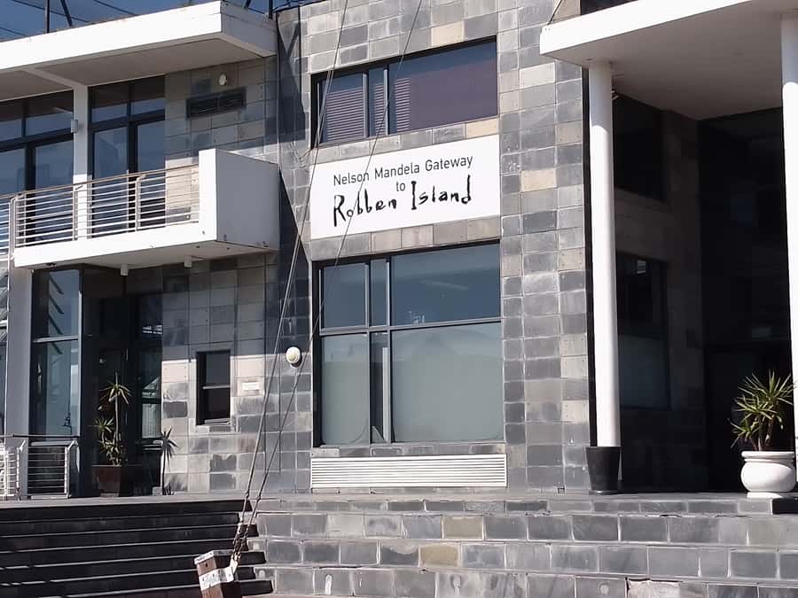 Cape Town: Robben Island Ferry and Guided Tour - The Limestone Quarry and the Island’s Wider Story