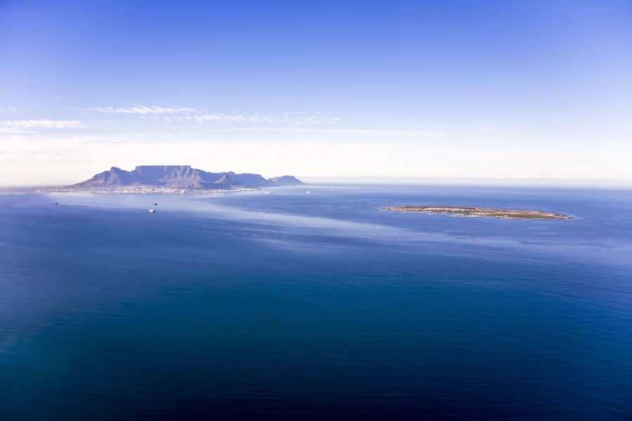Cape Town: Robben Island Ferry Ticket and Townships Tour - Key points at a glance