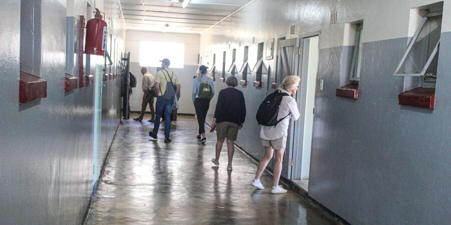 Cape Town: Robben Island ferry ticket plus Guided Tour - Timing, comfort, and who should book